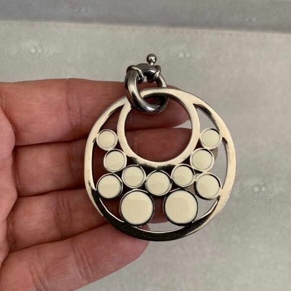 Dyrberg/Kern Idoya extra large off white enamel pendant - Picture 3 of 8